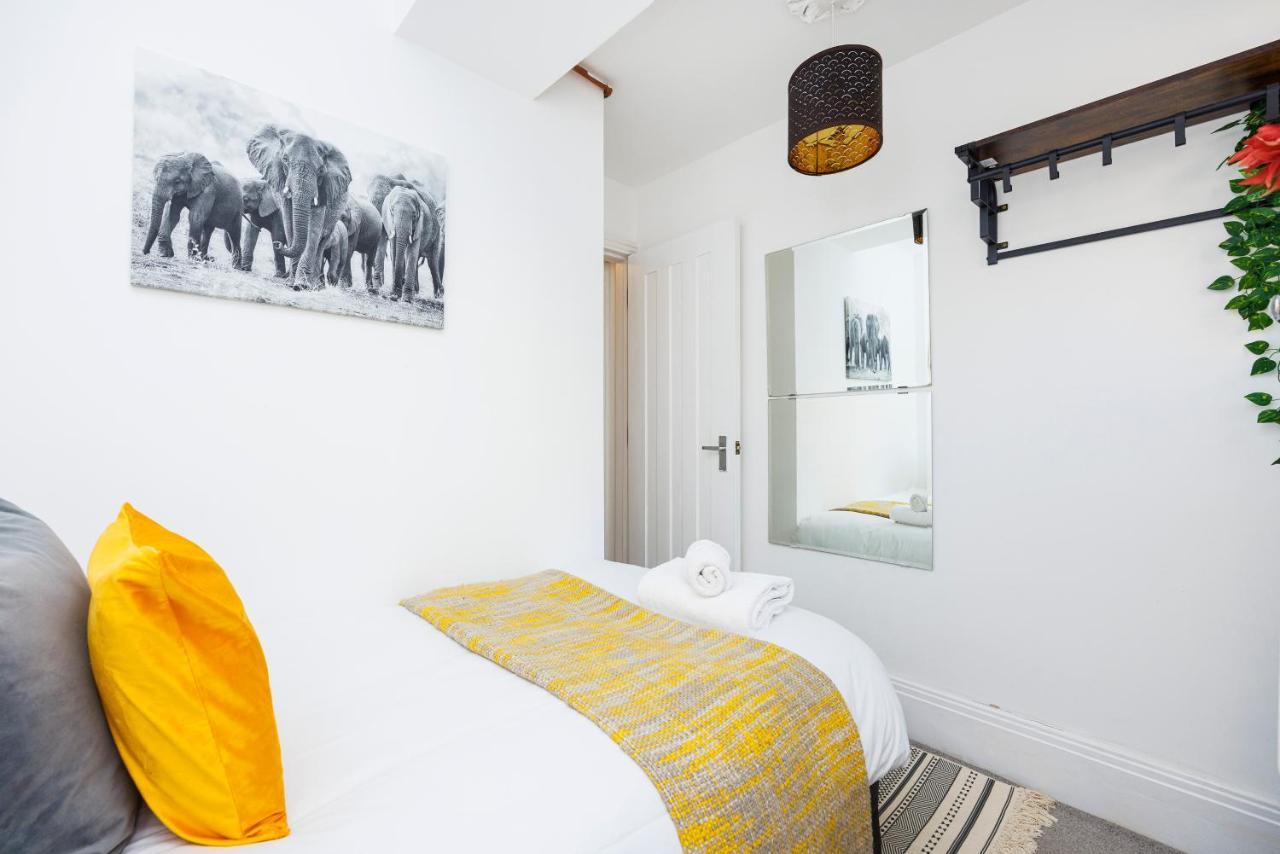 2 Bed Apartment London Ngoại thất bức ảnh