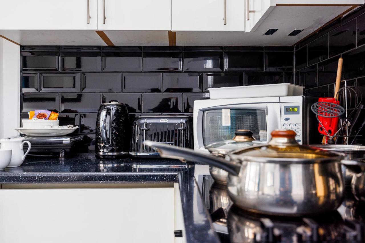 2 Bed Apartment London Ngoại thất bức ảnh